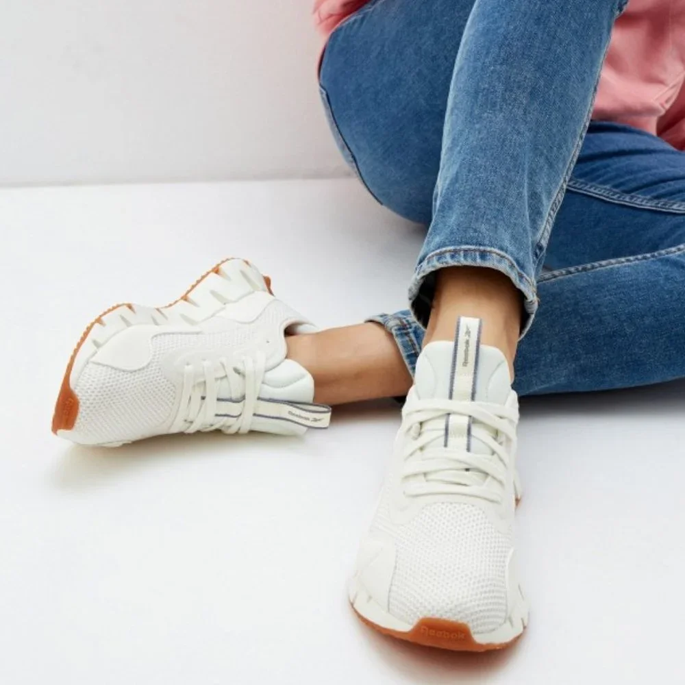 NEW Reebok Zig Kinetica II  Sneakers  Shoes White  4J2